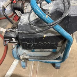 Small Makita Compressor 