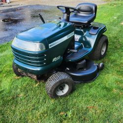 Craftsman Riding Mower 