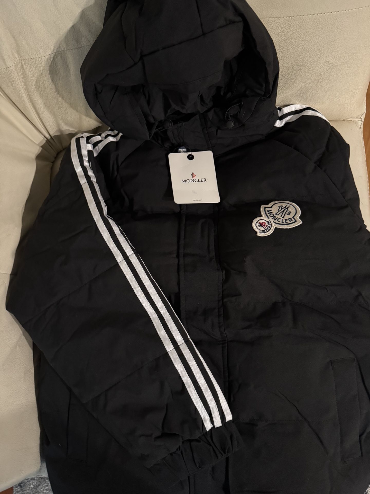 Moncler Coat Size Medium 