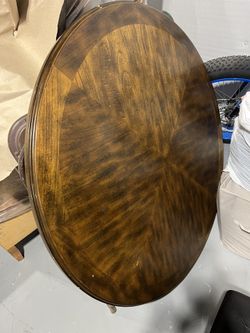 5 piece Wood Top Round Dining Set