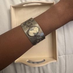 antique taxco cameo sterling silver cuff(p279)21