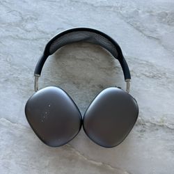 Apple AirPod Max 1st Gen. Black Headphones