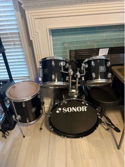 4 piece shell pack with a throne sonar