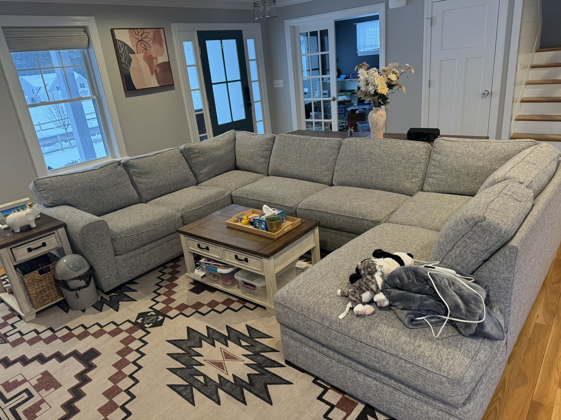 Cardi sectional Couch