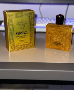 Versace Cologne