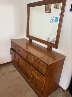 Dresser