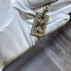 Gold King Of Hearts  pendant with diamonds 10k gold