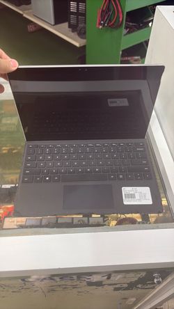 Microsoft Surface Laptop