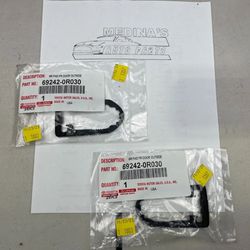 Toyota Rear Door Handle Gasket / 69242 - 0R030 