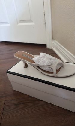 Steve Madden kitten heels