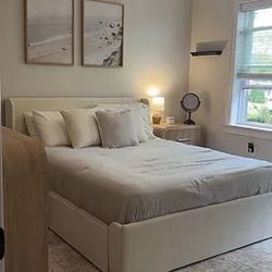 Queen Upholstered Bed frame 