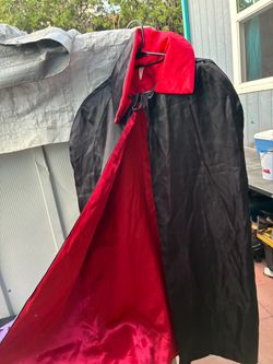 Vampire cape