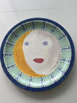 BEAUTIFUL UNIQUE COLLECTIBLE PLATE