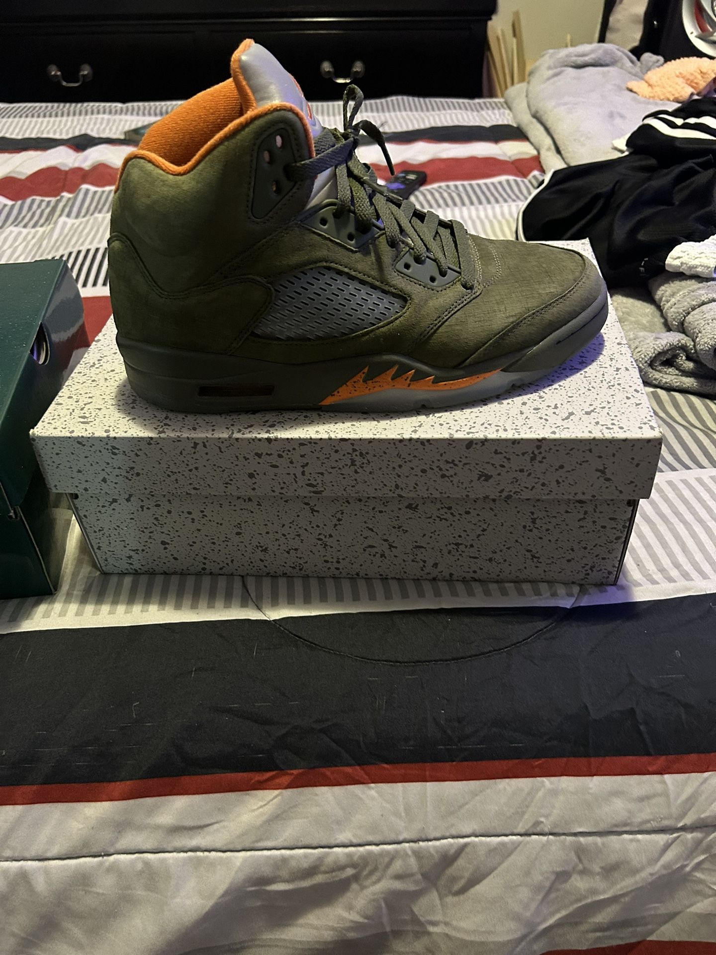 Olive Green 5s Size 10