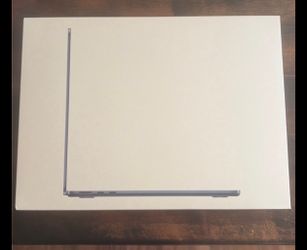 2026 apple MacBook m5 *UNOPENED*