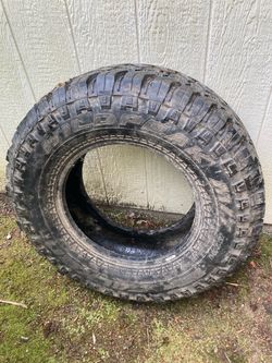 Truck tire