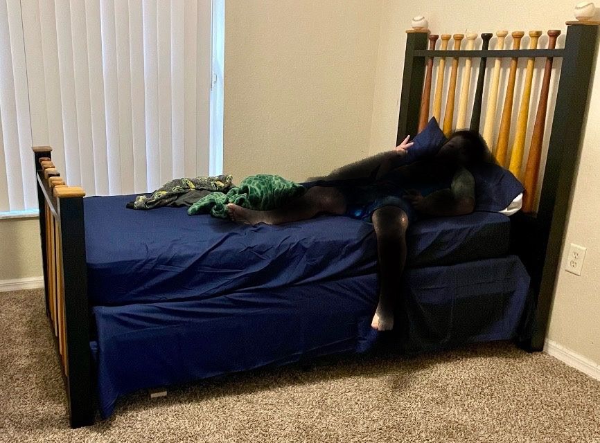 Twin Bed