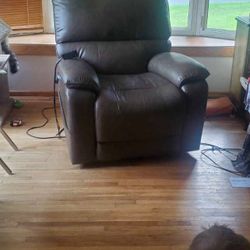 Assist Lift Leather Recliner 