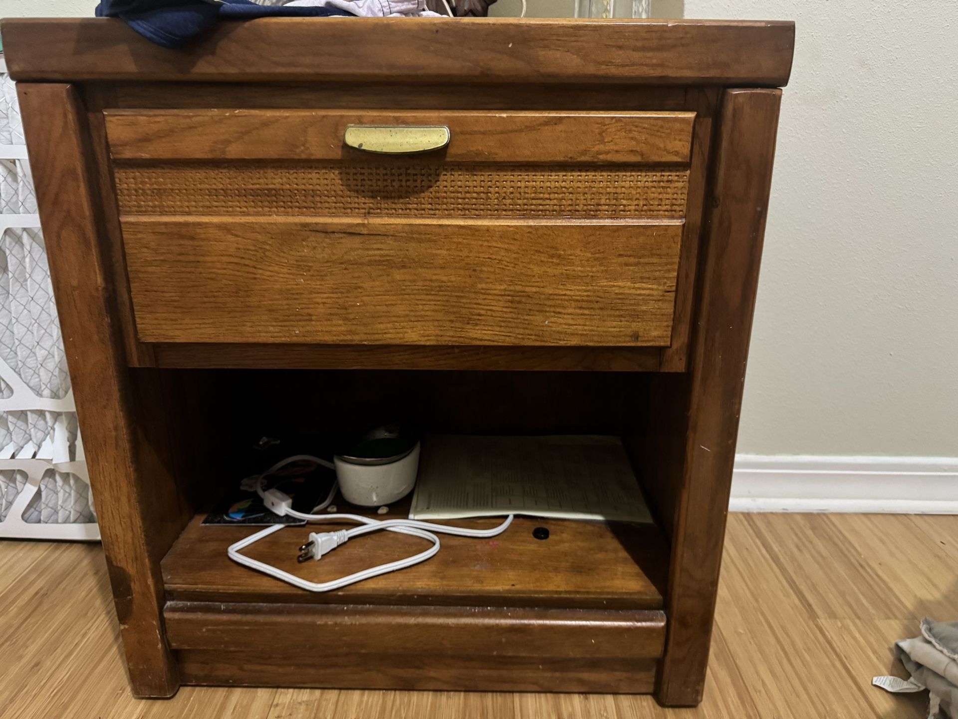 Dresser With Nightstand And Mirror 