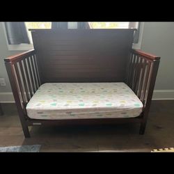 Fisher Price Crib 