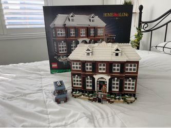 Lego home alone house