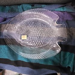 Fish Shaped Arcoroc Heat Resistant Plater