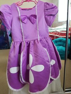 Sofia costume for 6-8 years.