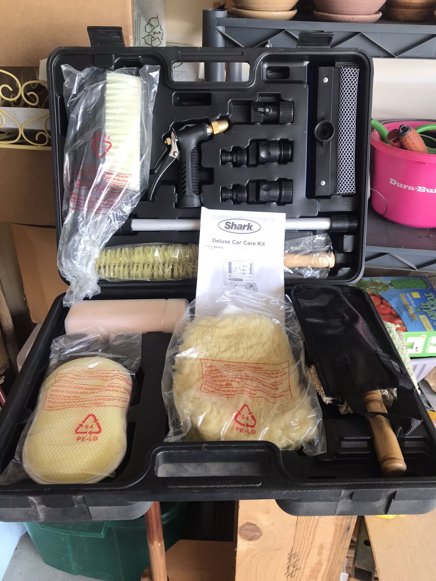Shark Deluxe Car Cleaning Kit- New
