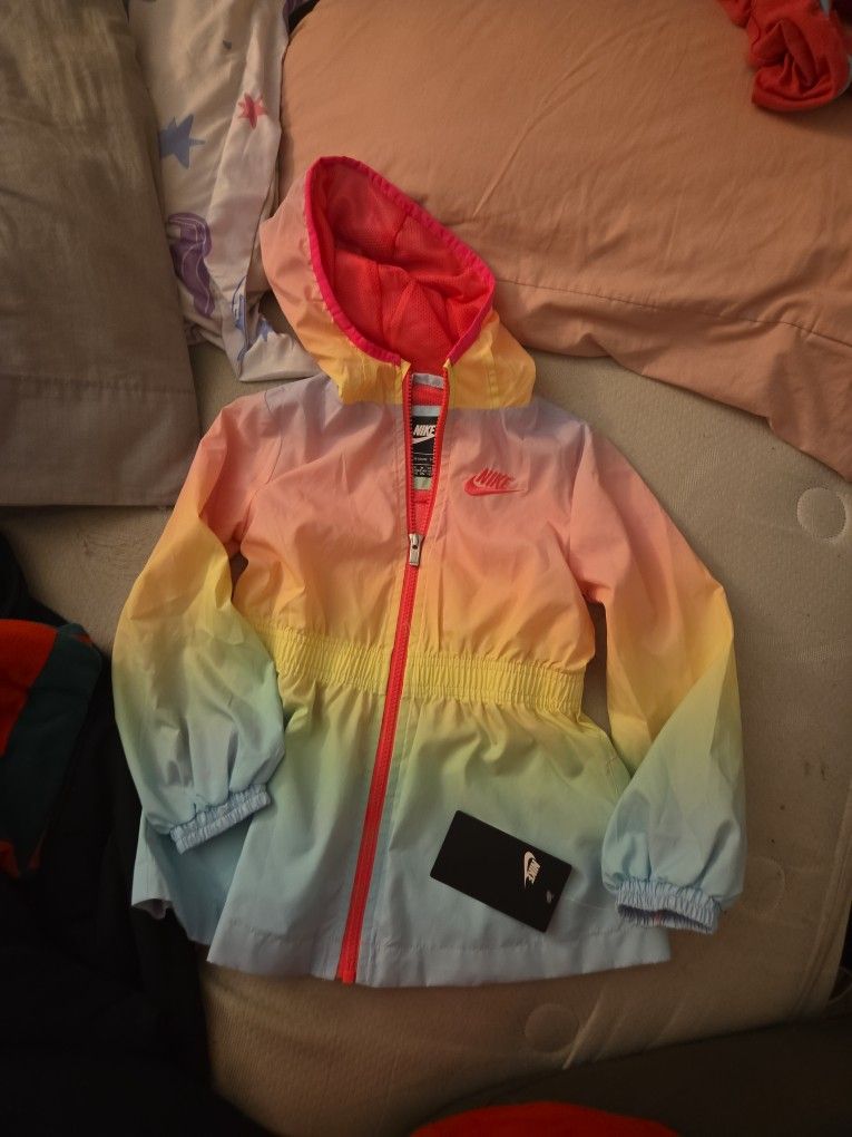 Nike Girls 3/4T Jacket