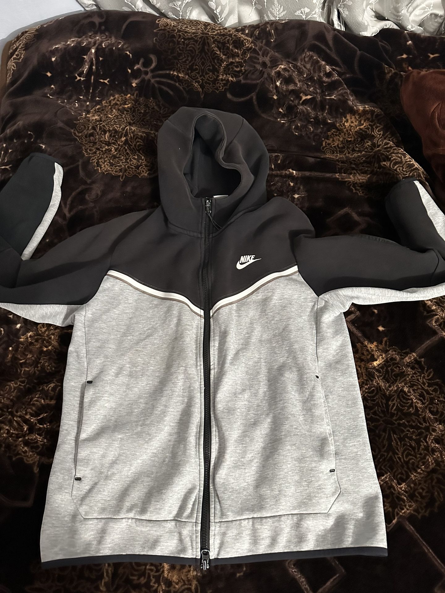 Nike Tech Hoodie 