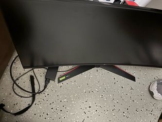 Ultra wide gaming monitor