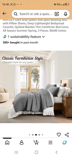 Queen bed quilt with shams