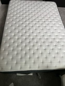 Full Size Matttess