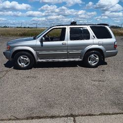 2000 INFINITY  QX 4