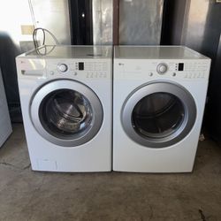 LG Washer And Gas Dryer Matching Set