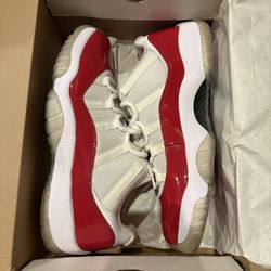 Jordan 11 Retro Low Cherry 2016