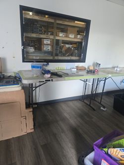 6 Feet Table  *3