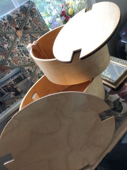 2 Nesting Oval Wood Boxes W/Lids