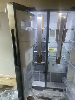36 in. 27.4 cu. ft. Standard Depth Side by Side Refrigerator in Fingerprint-Resistant Stainless Steel
