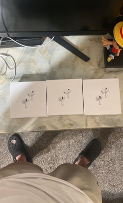 AirPods Gen 2 Pro With Charger 