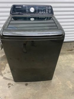Beautiful mega mega capacity no issues $220