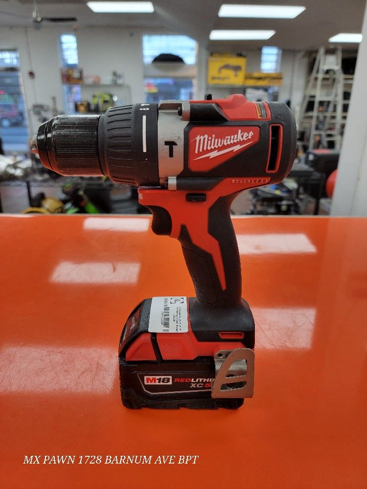 Milwaukee 2902-20 1/2" Hammer Drill