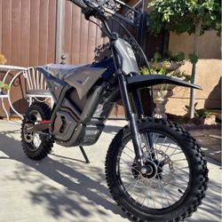 Brand New Electric Dirt Bike | Dirtbike | 2500W |  Kids / Teens 