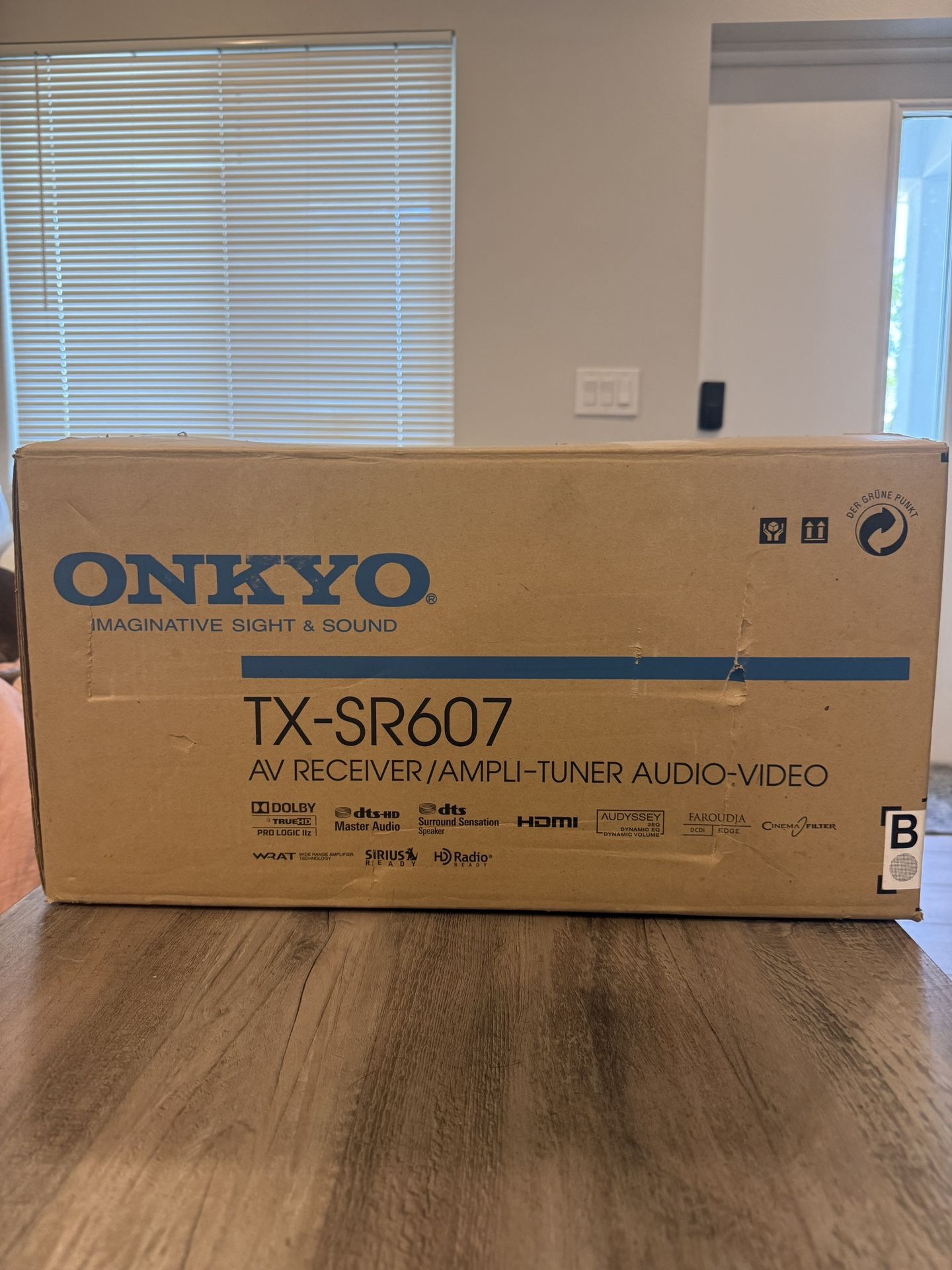 Onkyo TX-SR607 AV Receiver