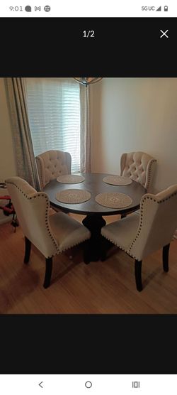 Dining room table