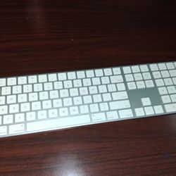 Wireless Apple Keyboard