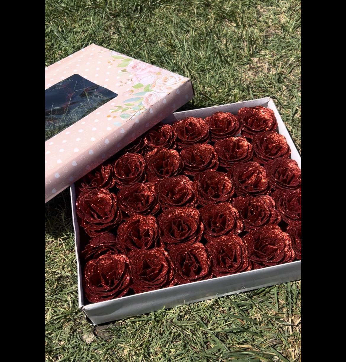 Glitter Roses Floral Supplies Wrapping Paper 