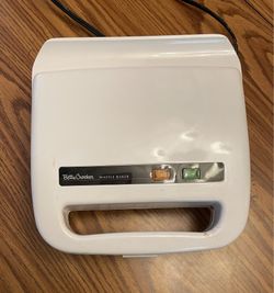 Betty Crocker Waffle Maker