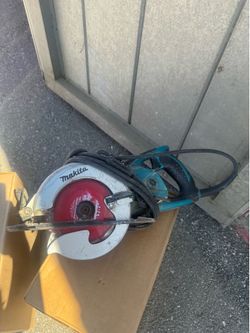 Manita Corded Saw