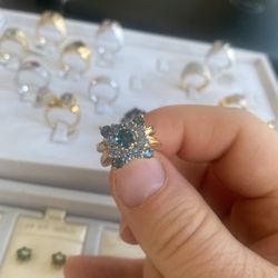 10KT Yellow gold ring Sapphires